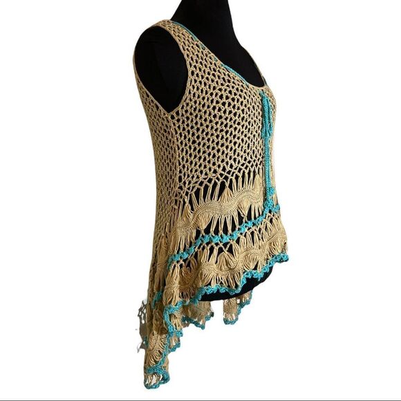 Umgee Crocheted Sleeveless Tunic Top/Pullover Vest Asymmetrical Hemline Boho S/M - Picture 2 of 16